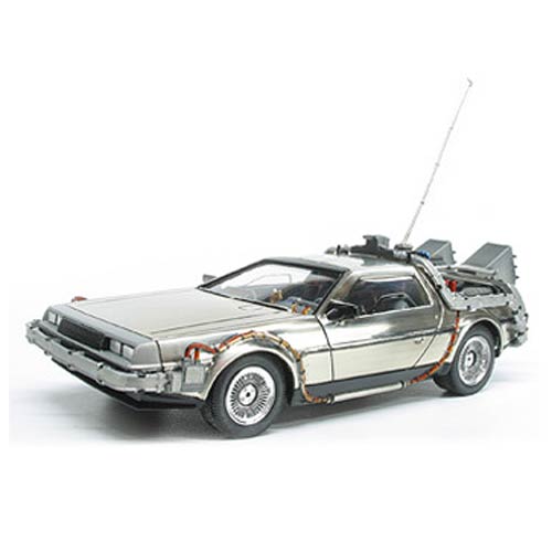 Back to the Future DeLorean Time Machine 1:25 Scale Snap-Fit Model Kit